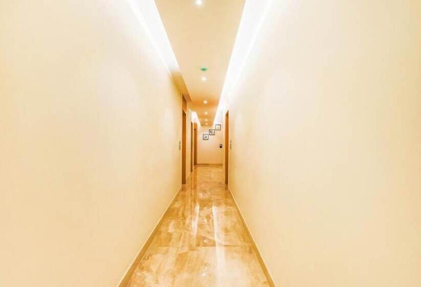 Fabhotel Capitol Suites