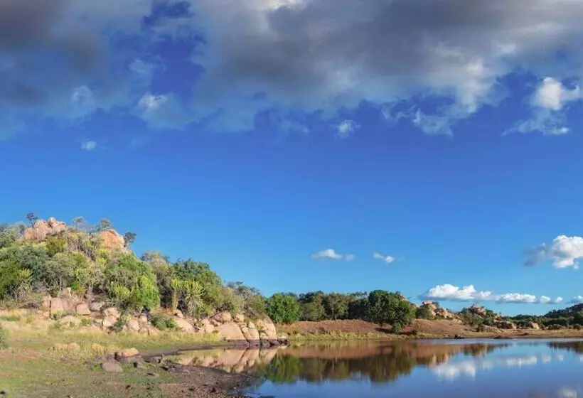 ホテル Abelana River Lodge