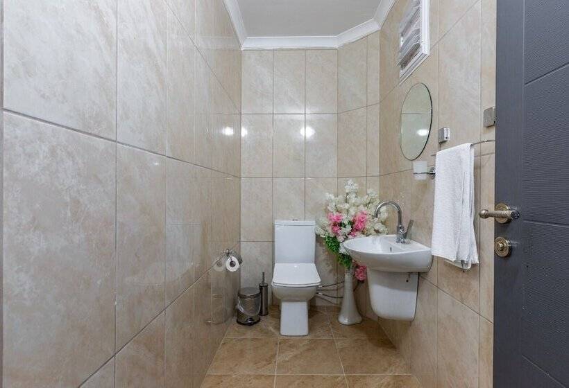 هتل Li̇fe Pool Sui̇te