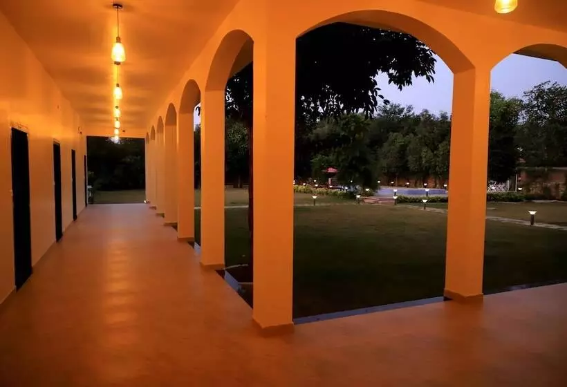 Hotelli Aroma Resort Pushkar