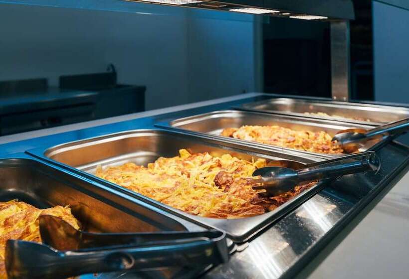 هتل Caretta Paradise Resort & Waterpark