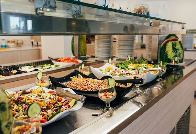 هتل Caretta Paradise Resort & Waterpark