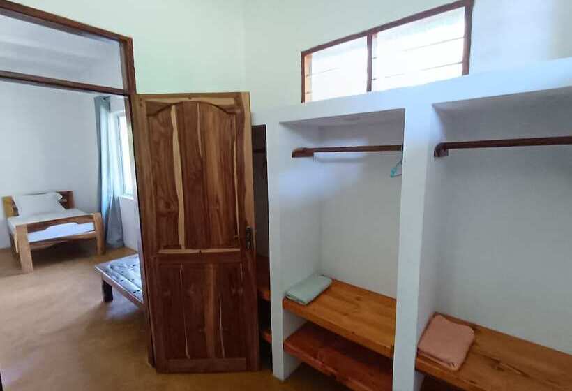 هتل Mafia Kivulini Lodge