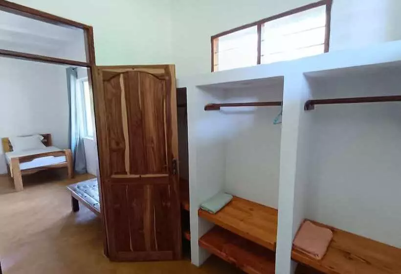 هتل Mafia Kivulini Lodge