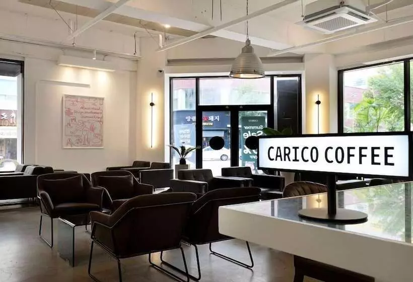 Hotelli Cheongju The Mark