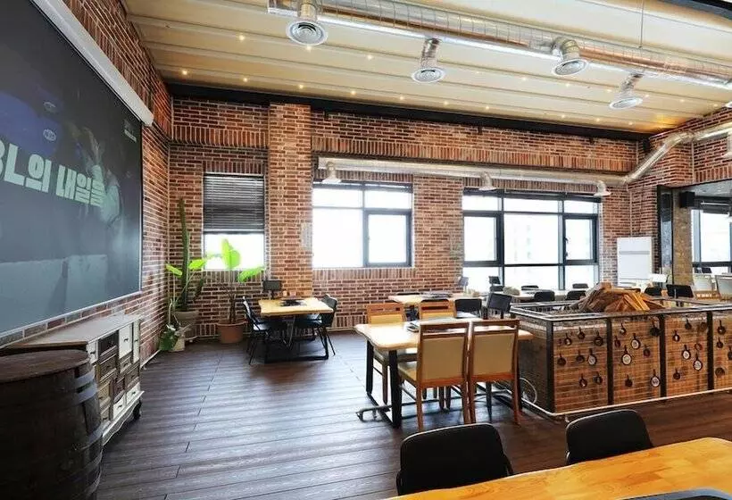 Hotelli Cheongju The Mark