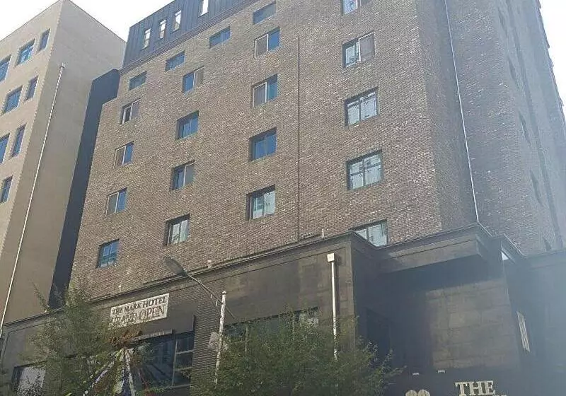 Hotelli Cheongju The Mark