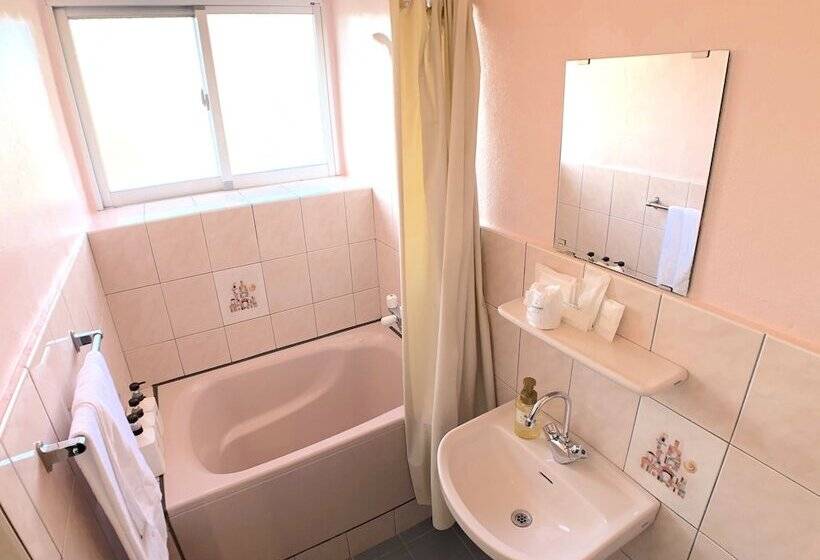 בית מלון כפרי Time Rich