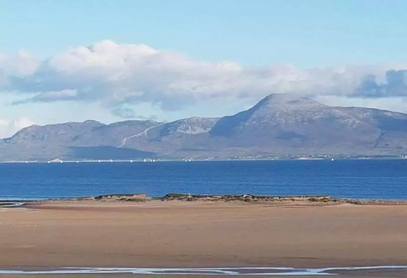 Mulranny House Bed & Breakfast