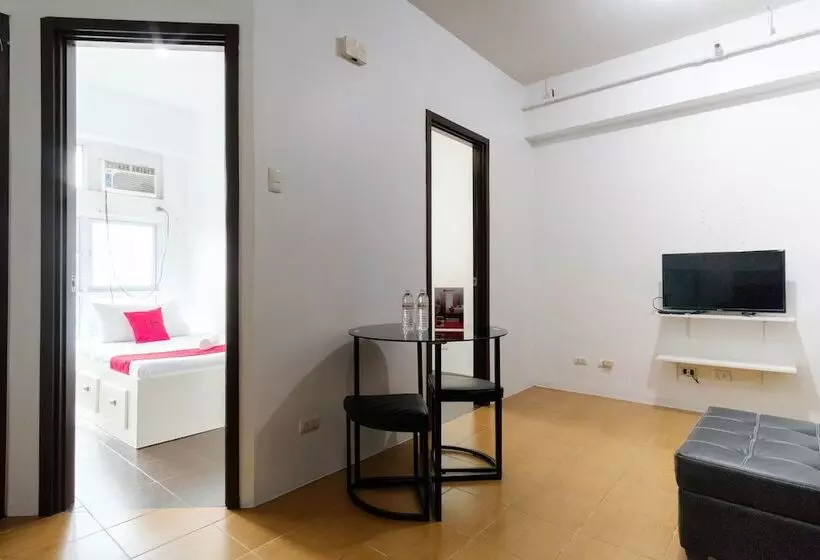 Majatalo Reddoorz Plus @ Pioneer Woodlands Mandaluyong