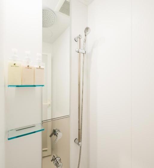 Alberg Mt.takao Base Camp