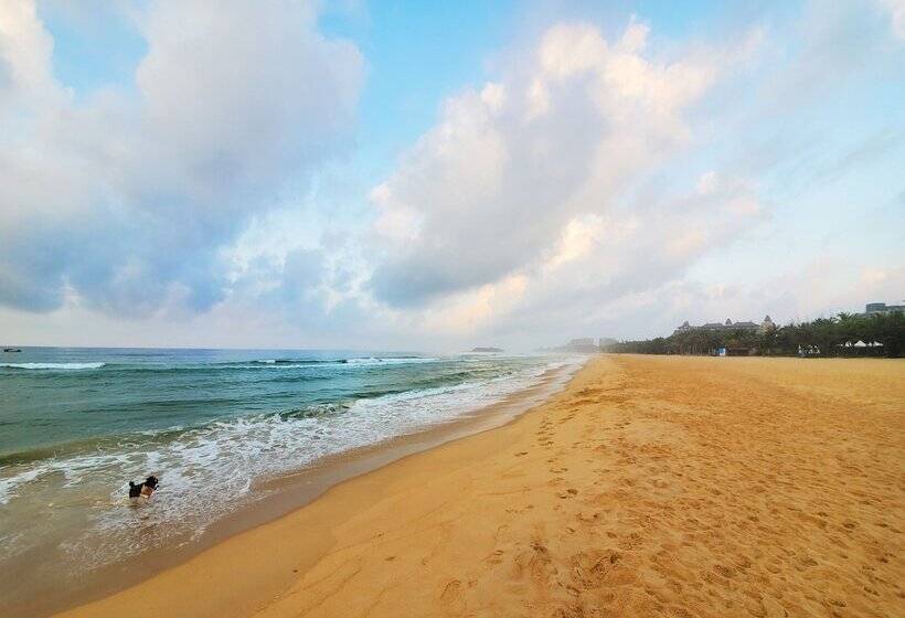 Amanda Seaview Resort Apartment