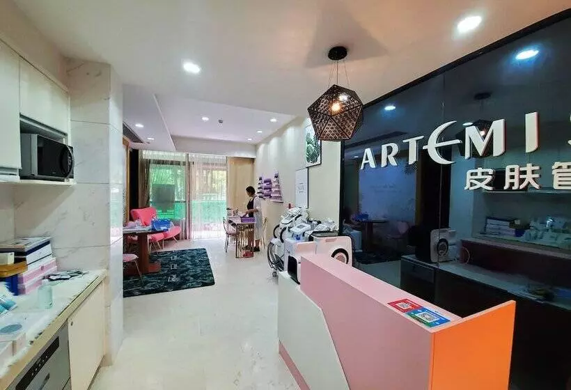 Amanda Seaview Resort Apartment