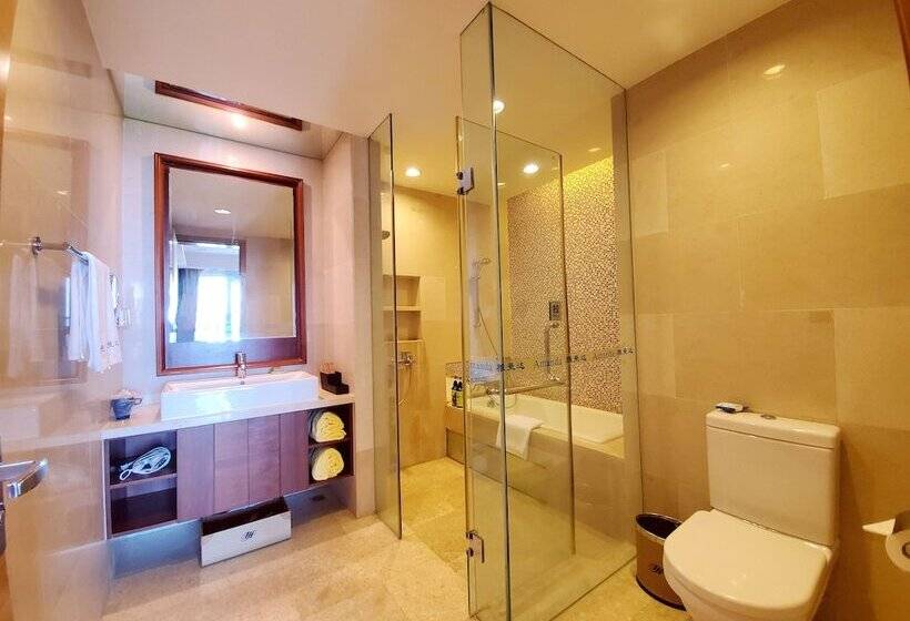 Amanda Seaview Resort Apartment