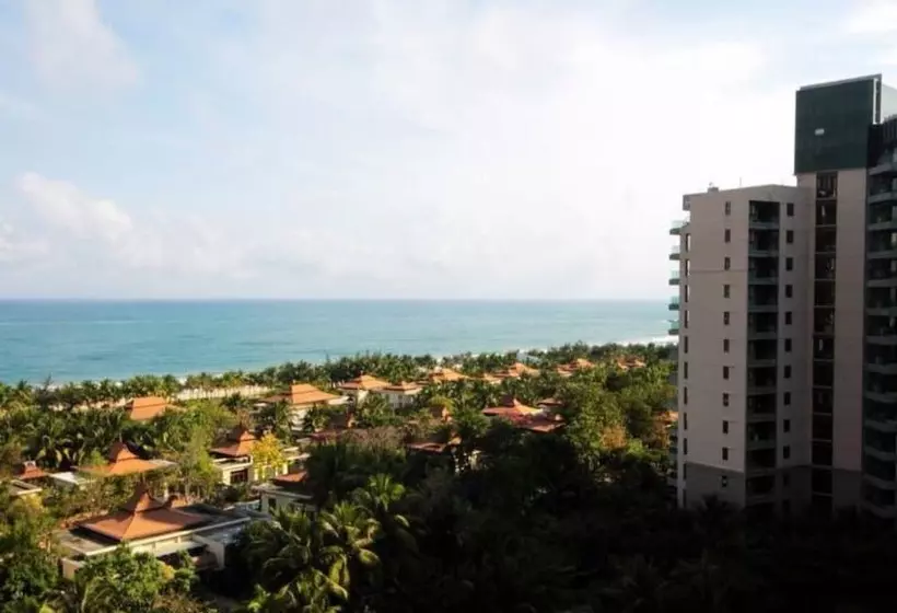 Amanda Seaview Resort Apartment