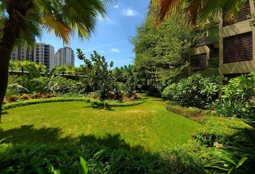 Amanda Seaview Resort Apartment