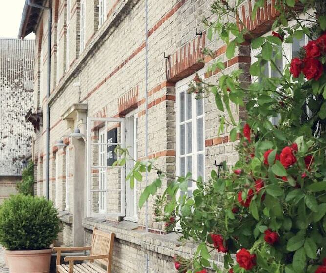 مبيت وإفطار Lundsgaard Gods Bade