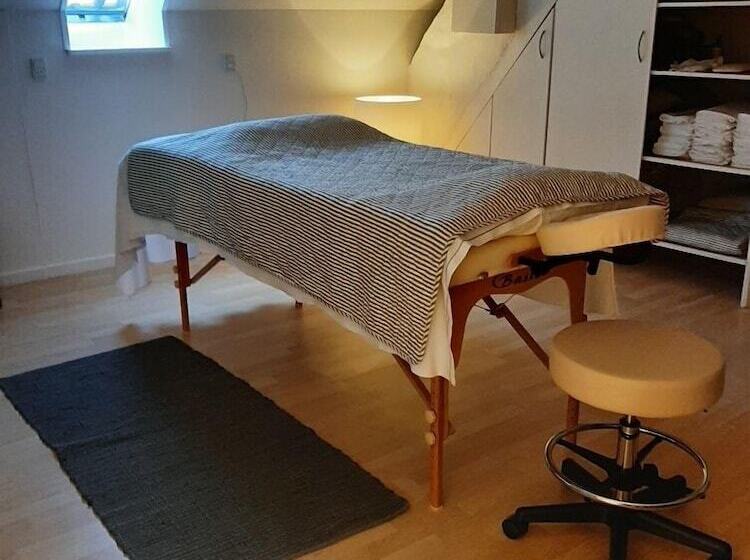 مبيت وإفطار Lundsgaard Gods Bade