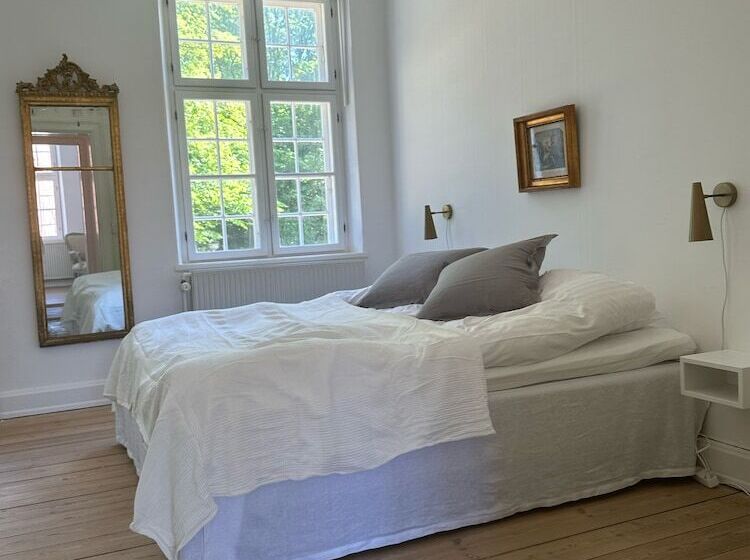 مبيت وإفطار Lundsgaard Gods Bade