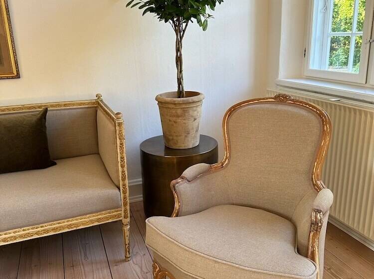 مبيت وإفطار Lundsgaard Gods Bade