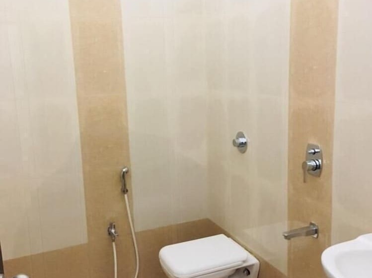 Hotel Airan Residency