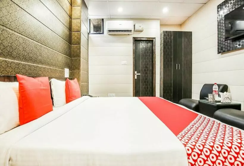 Hotelli Anand Shri By Oyo Rooms