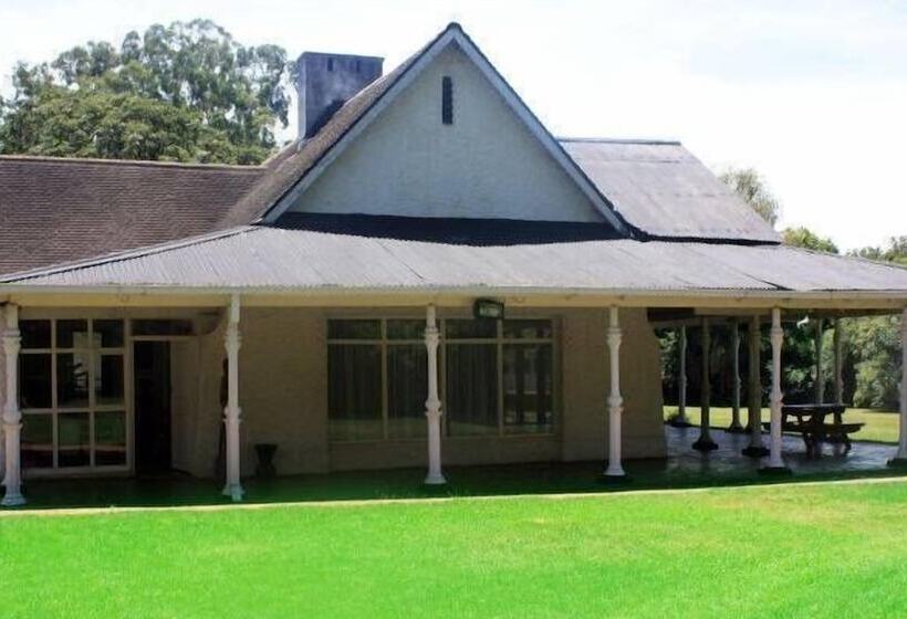 هتل Borrowdale Country Manor