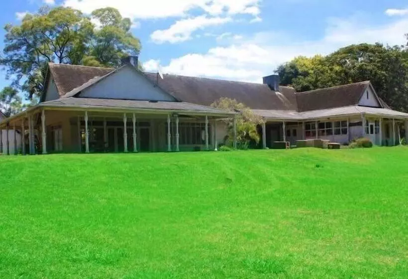 هتل Borrowdale Country Manor