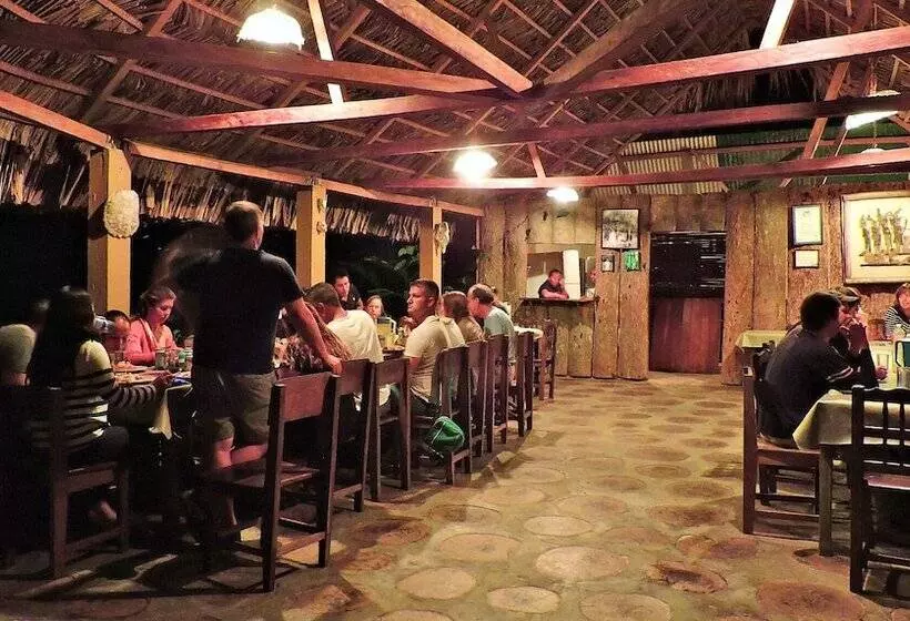 Hotel Campamento Rio Lacanja