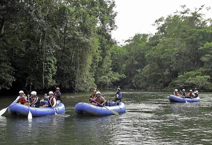 호텔 Campamento Rio Lacanja