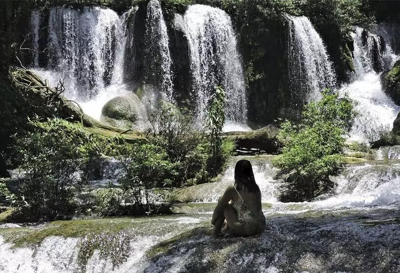 Hotel Campamento Rio Lacanja