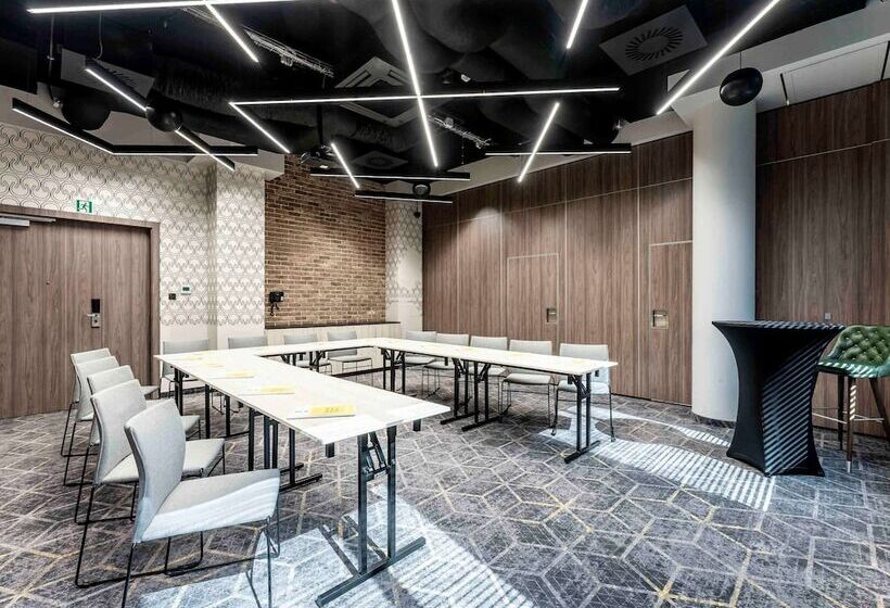 هتل Ibis Styles Lublin Stare Miasto