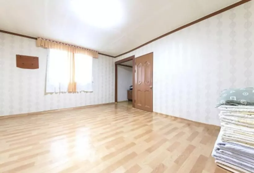 هتل Seolak Resortel