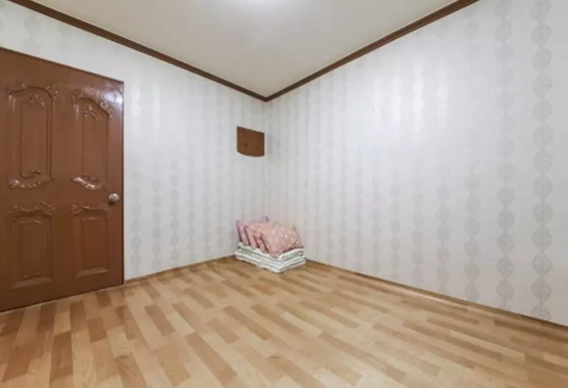 هتل Seolak Resortel