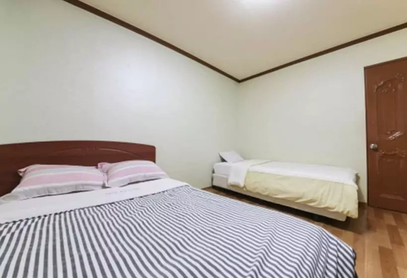 هتل Seolak Resortel