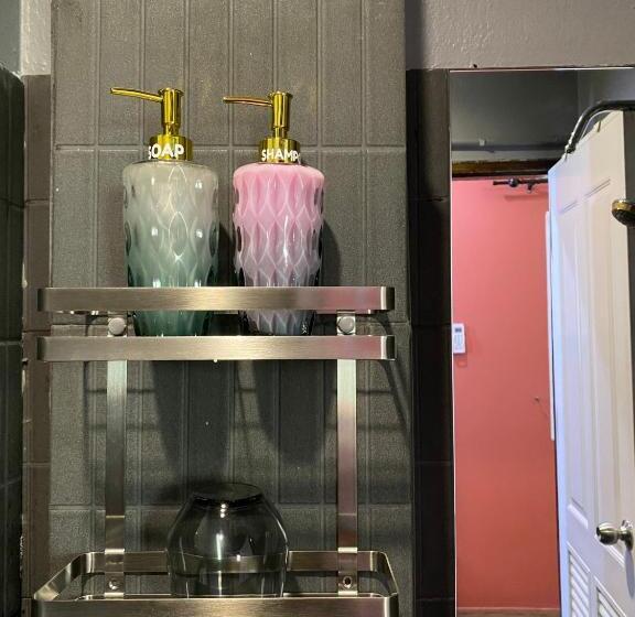 هتل Varietyd Dayhostel Huahin