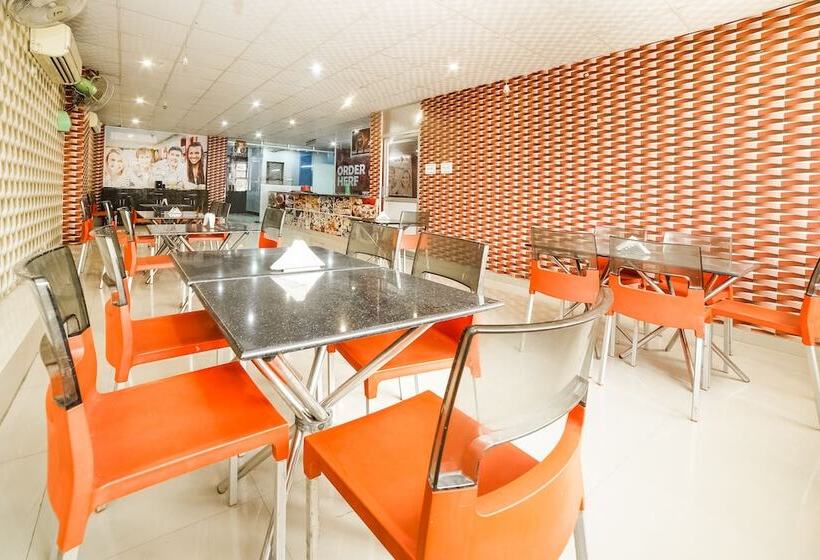 فندق Veer Bhumi Palace By Oyo Rooms