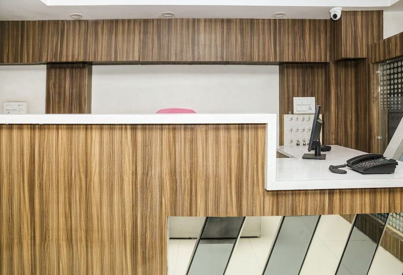 فندق Veer Bhumi Palace By Oyo Rooms