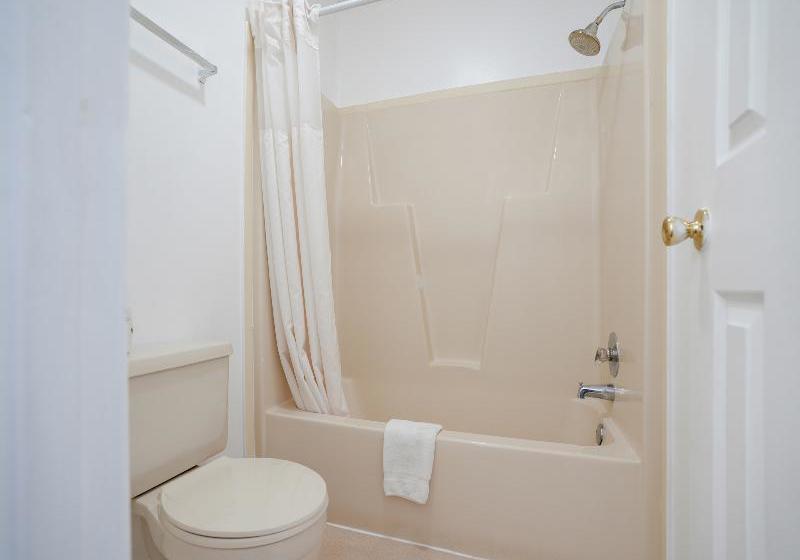 Motel Oyo Hotel Calhoun Ga I-75 & Us-41 Hwy