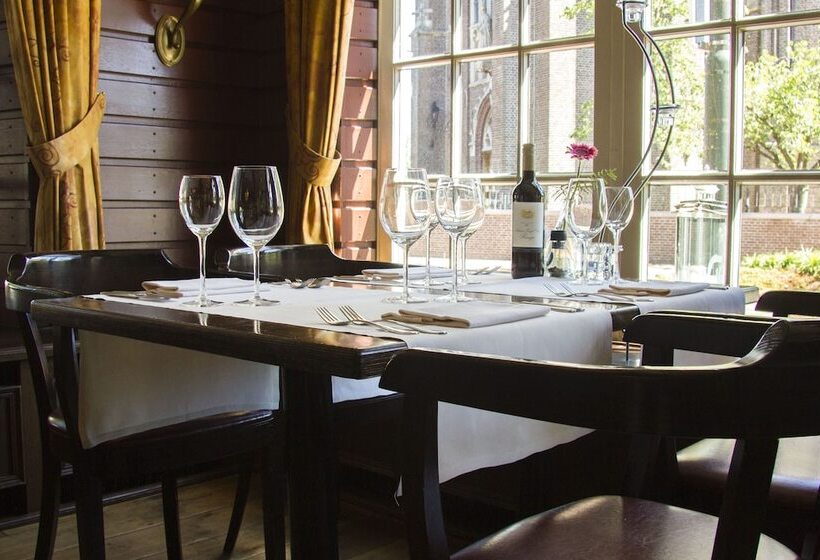 هتل Boer Goossens