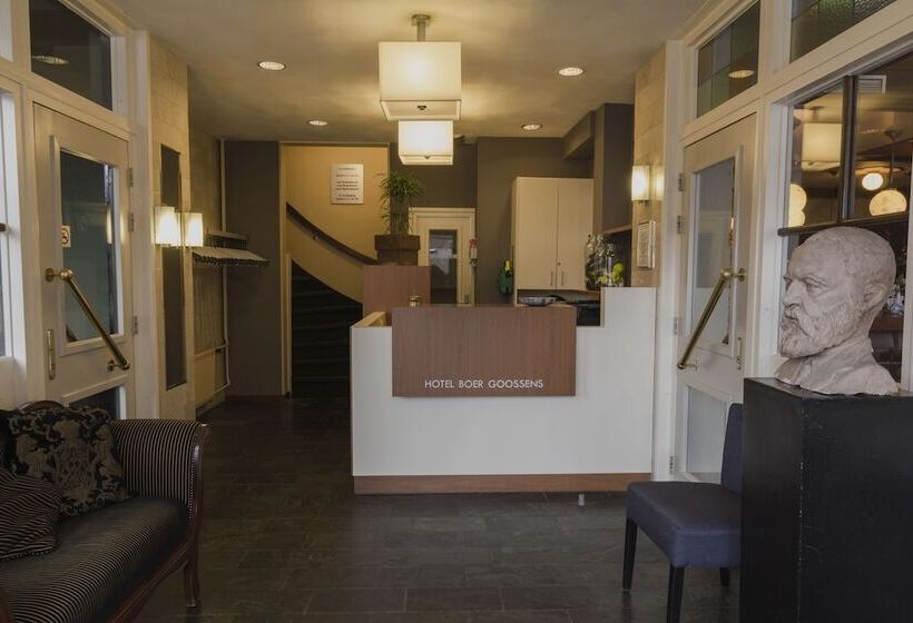 هتل Boer Goossens