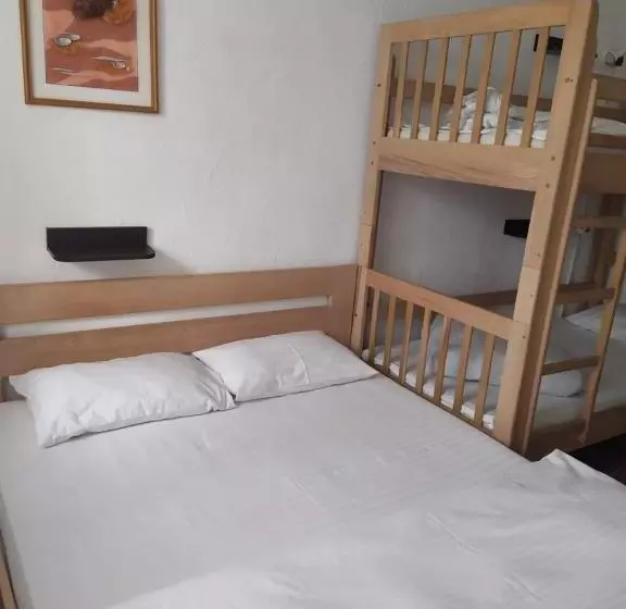 Retkeilymaja Cool Traveler