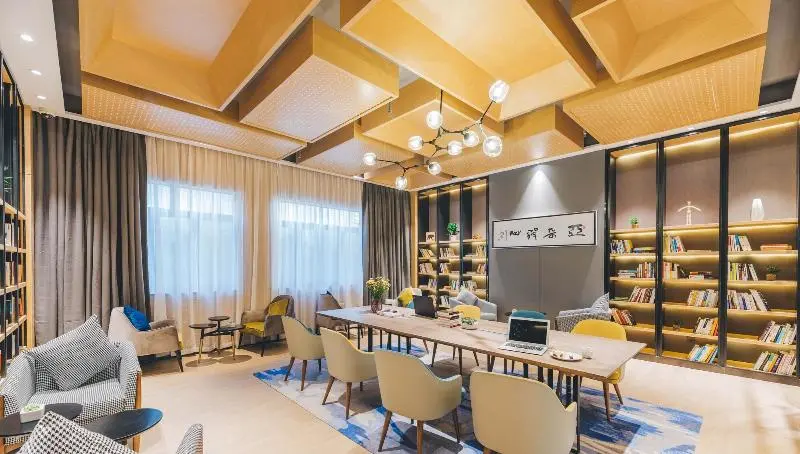 Atour Hotel Wenhua West Road Turpan