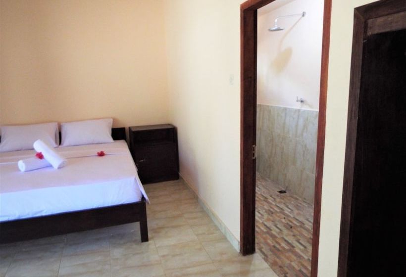 Nocleg ze śniadaniem Coconut Bungalow