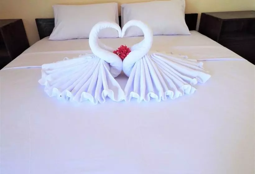 ベッドアンドブレックファースト Coconut Bungalow