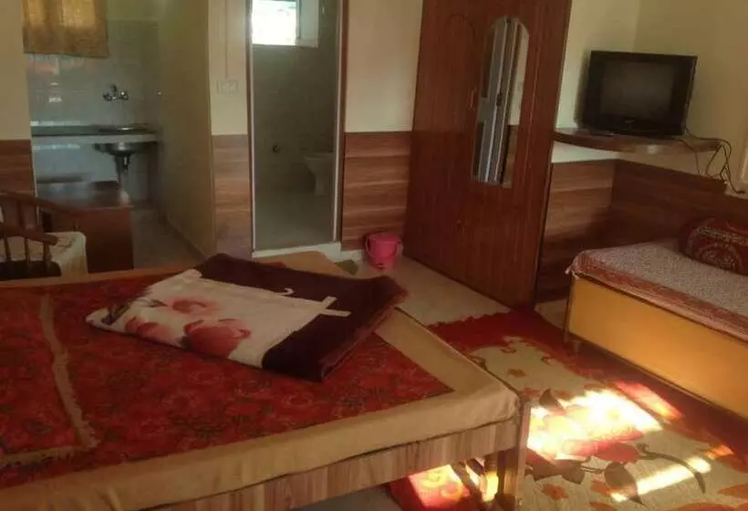 ホテル Ekant Lodge