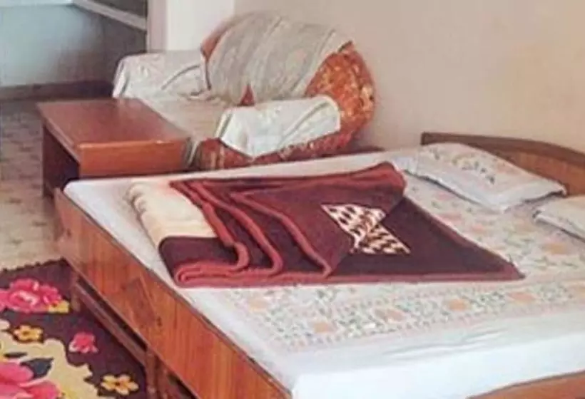 ホテル Ekant Lodge