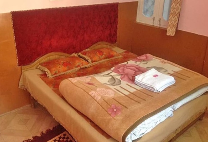 فندق Ekant Lodge