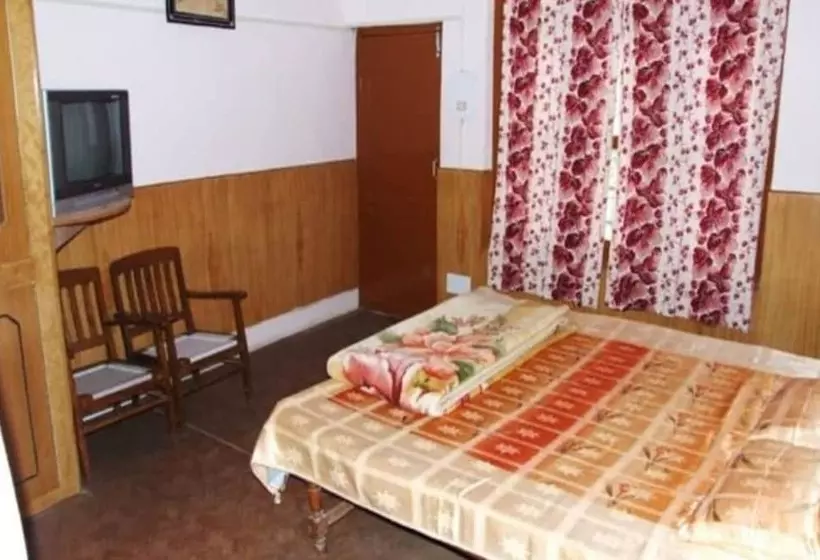 ホテル Ekant Lodge
