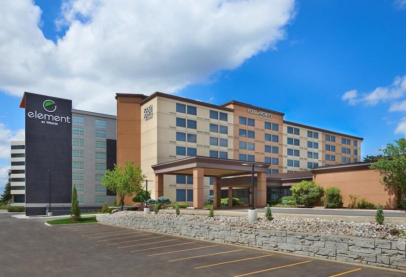 فندق Element Toronto Airport